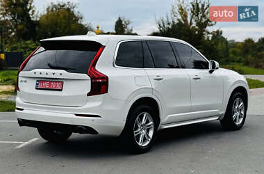 Внедорожник / Кроссовер Volvo XC90 2017 в 