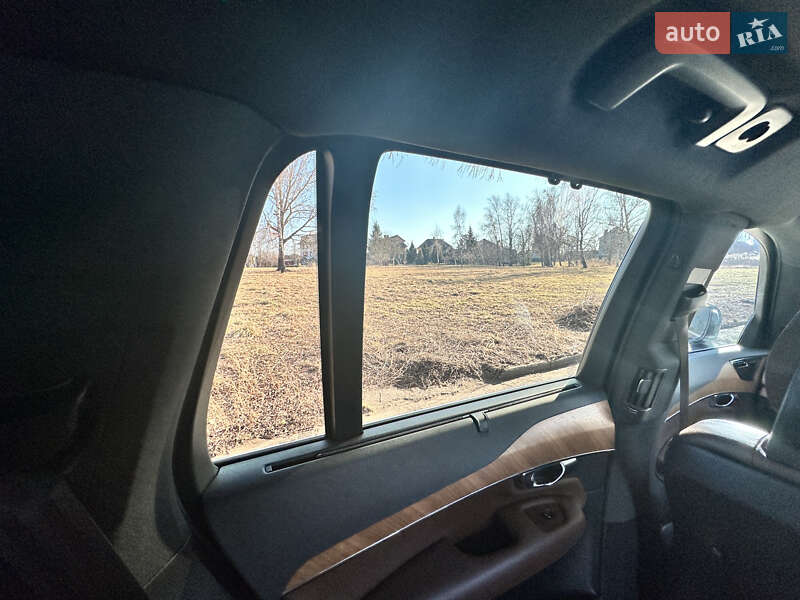 Внедорожник / Кроссовер Volvo XC90 2021 в Ровно