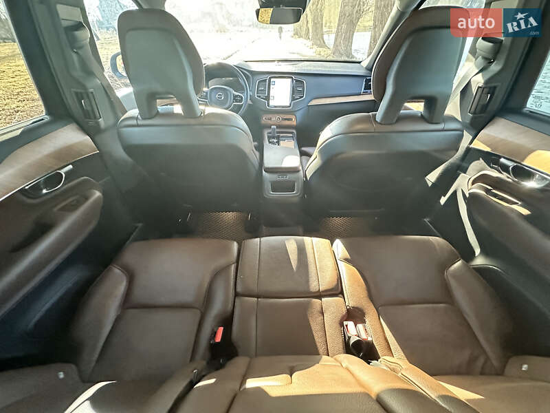 Внедорожник / Кроссовер Volvo XC90 2021 в Ровно