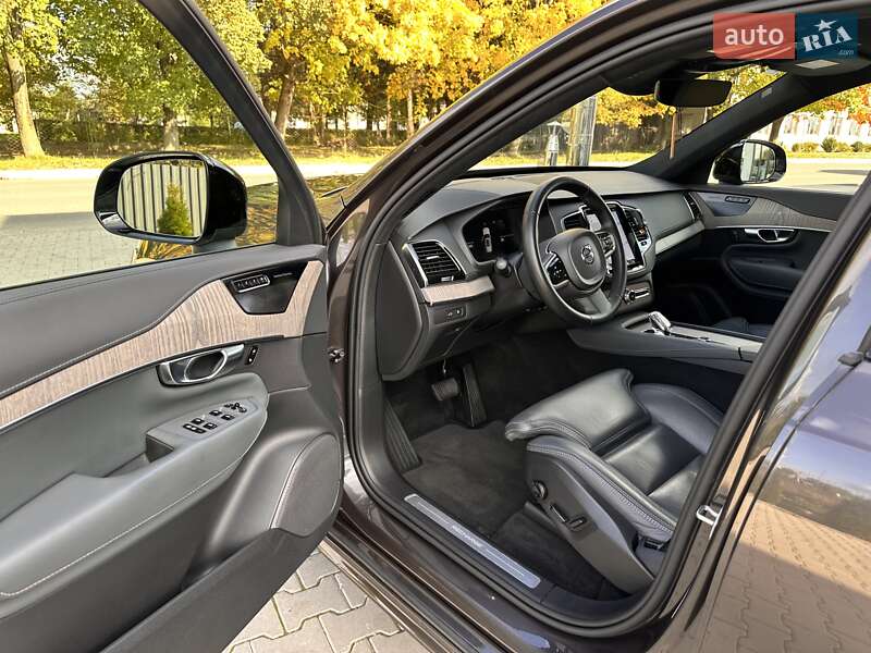 Внедорожник / Кроссовер Volvo XC90 2022 в Самборе