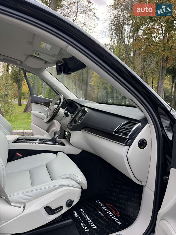 Внедорожник / Кроссовер Volvo XC90 2016 в Киеве фото 23 Внедорожник / Кроссовер Volvo XC90 2016 в Киеве
