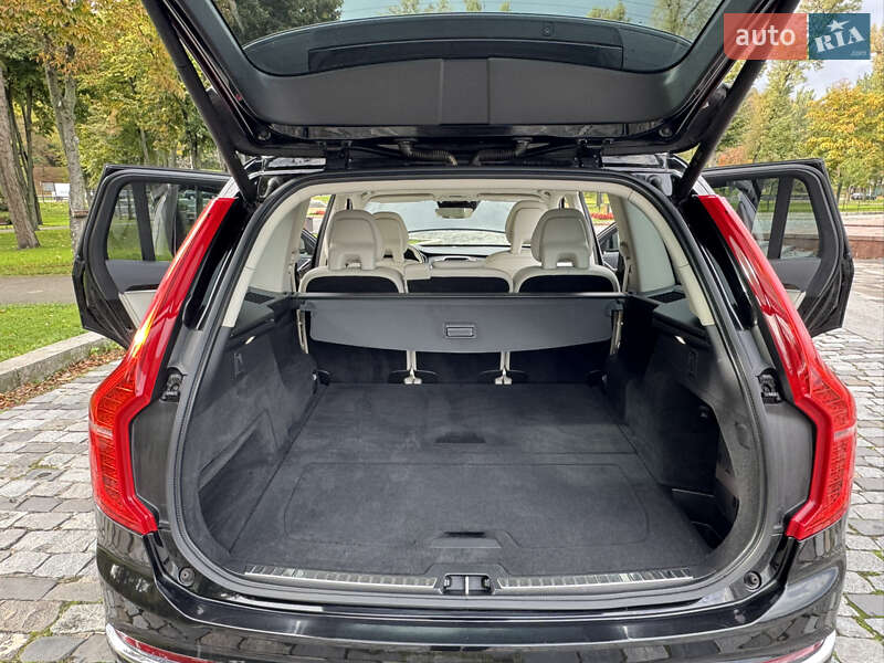 Внедорожник / Кроссовер Volvo XC90 2016 в Киеве фото 57 Внедорожник / Кроссовер Volvo XC90 2016 в Киеве