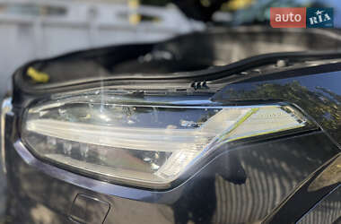 Внедорожник / Кроссовер Volvo XC90 2015 в 