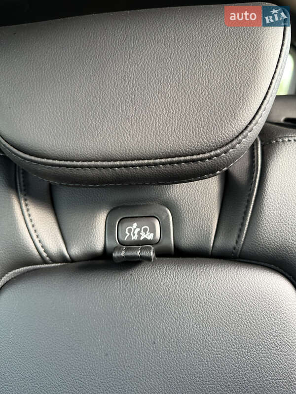 Позашляховик / Кросовер Volvo XC90 2017 в Івано-Франківську