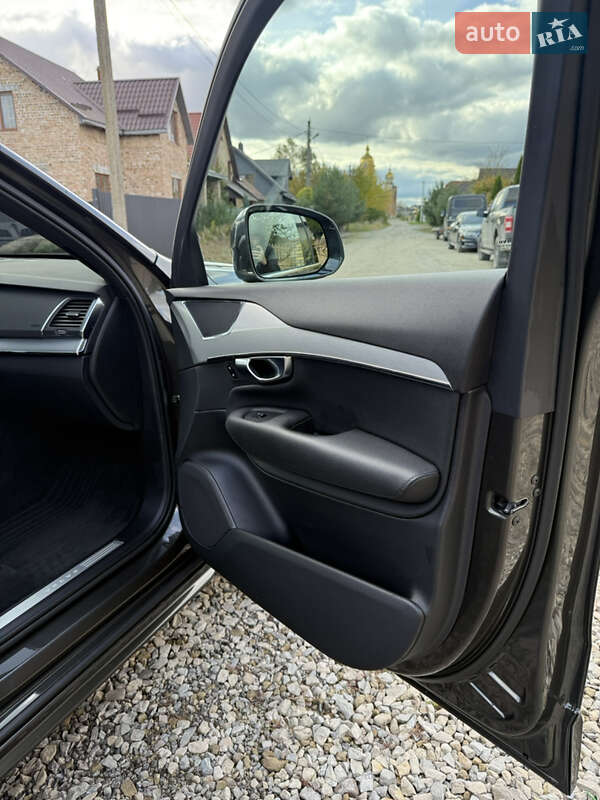 Позашляховик / Кросовер Volvo XC90 2017 в Івано-Франківську