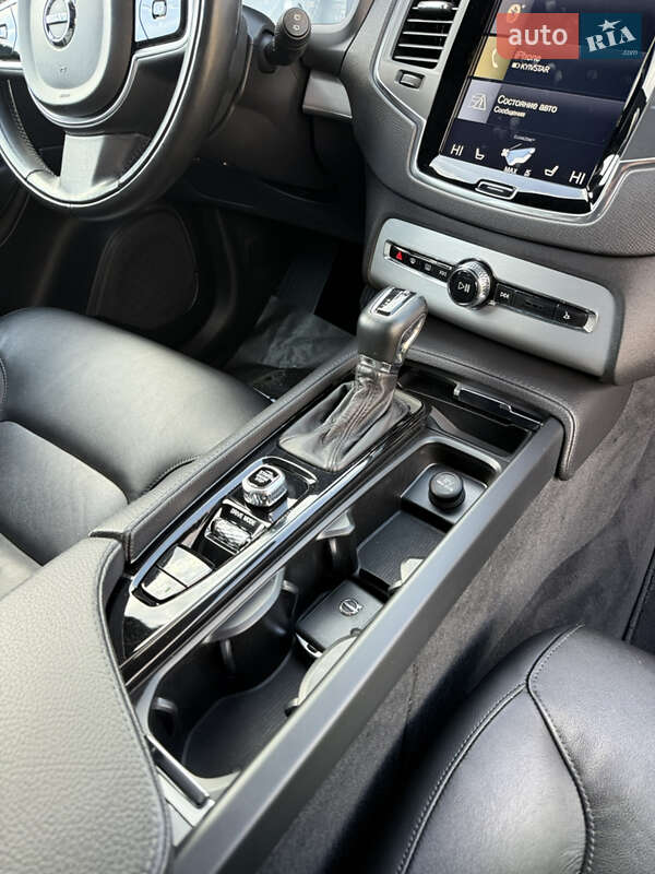 Позашляховик / Кросовер Volvo XC90 2017 в Івано-Франківську