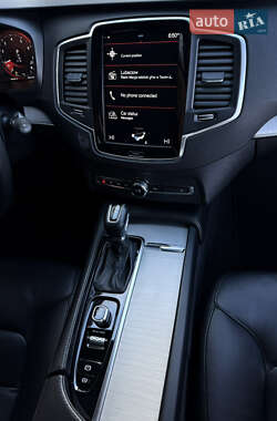 Внедорожник / Кроссовер Volvo XC90 2021 в 
