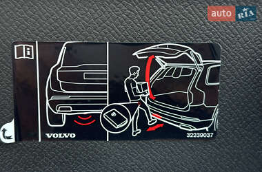 Внедорожник / Кроссовер Volvo XC90 2022 в 