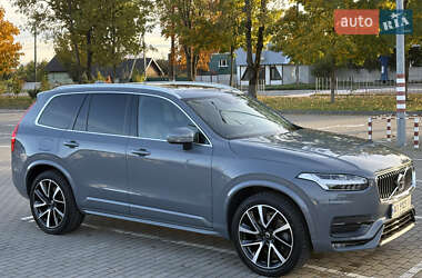 Внедорожник / Кроссовер Volvo XC90 2022 в 