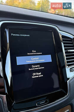 Внедорожник / Кроссовер Volvo XC90 2022 в 