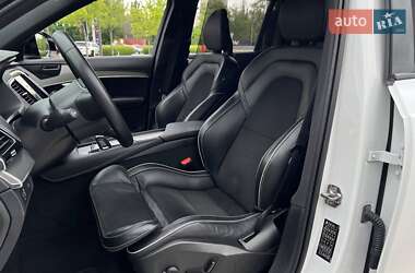 Внедорожник / Кроссовер Volvo XC90 2021 в 