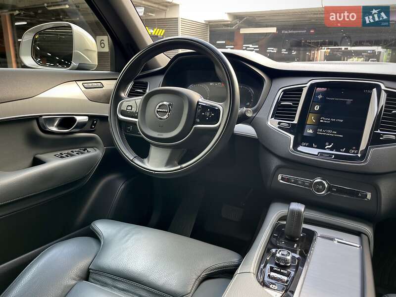Внедорожник / Кроссовер Volvo XC90 2020 в Киеве