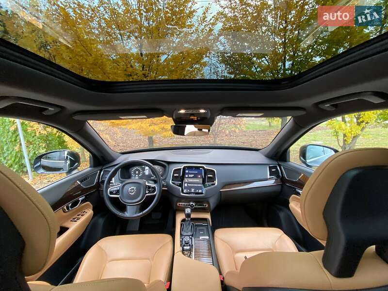 Внедорожник / Кроссовер Volvo XC90 2015 в Киеве