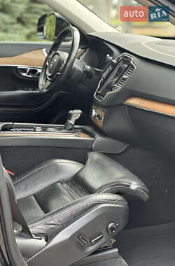 Внедорожник / Кроссовер Volvo XC90 2015 в 