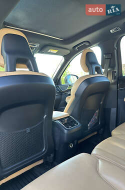 Позашляховик / Кросовер Volvo XC90 2017 в  фото 8 Позашляховик / Кросовер Volvo XC90 2017 в