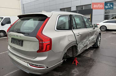 Внедорожник / Кроссовер Volvo XC90 2016 в 
