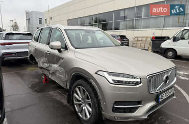 Внедорожник / Кроссовер Volvo XC90 2016 в 