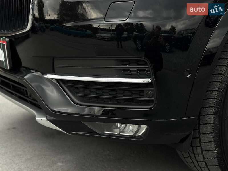 Внедорожник / Кроссовер Volvo XC90 2019 в Ровно