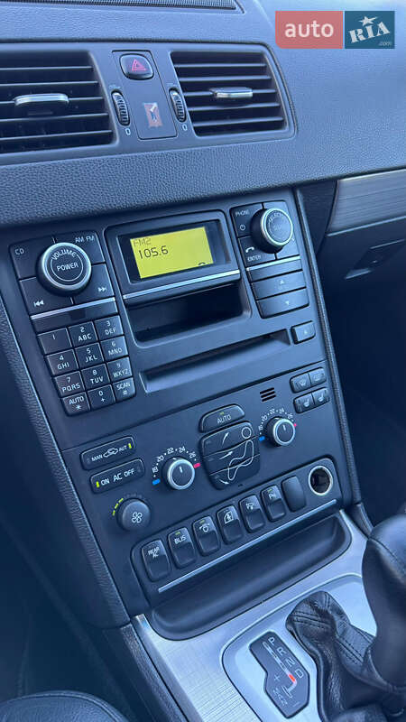 Позашляховик / Кросовер Volvo XC90 2011 в Луцьку