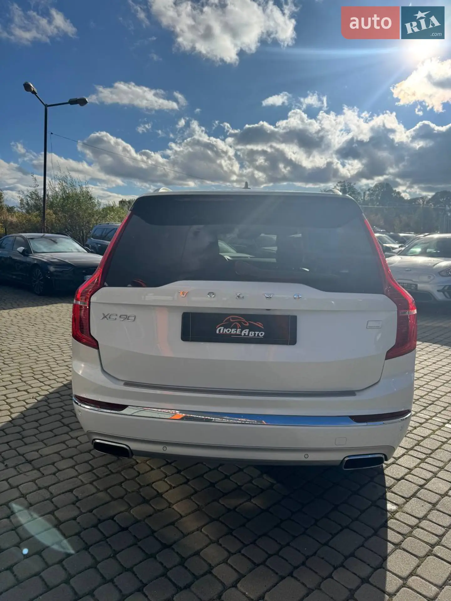 2021 Volvo XC90 - мініатюра 4