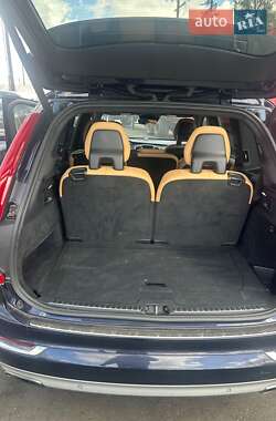 Внедорожник / Кроссовер Volvo XC90 2016 в 
