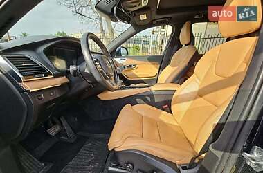 Внедорожник / Кроссовер Volvo XC90 2016 в 