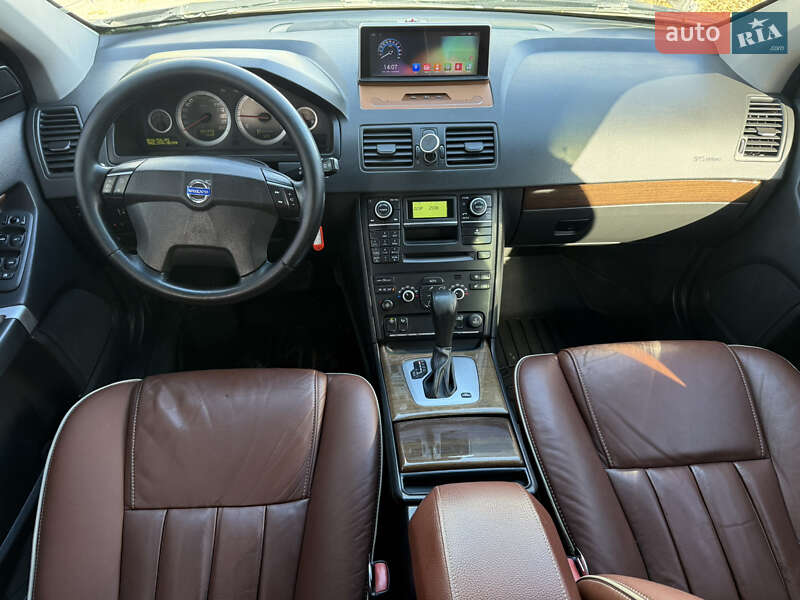 Внедорожник / Кроссовер Volvo XC90 2011 в Стрые