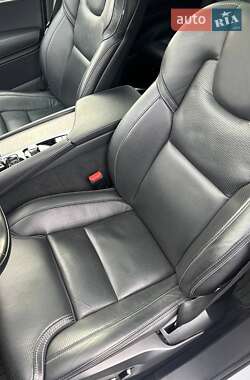 Внедорожник / Кроссовер Volvo XC90 2021 в 