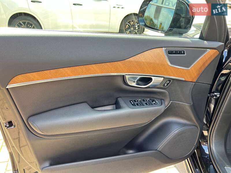 Позашляховик / Кросовер Volvo XC90 2021 в Чернігові фото 17 Позашляховик / Кросовер Volvo XC90 2021 в Чернігові