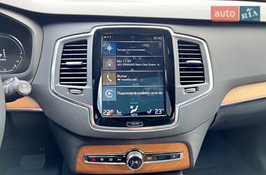 Позашляховик / Кросовер Volvo XC90 2021 в  фото 25 Позашляховик / Кросовер Volvo XC90 2021 в