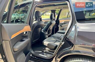 Позашляховик / Кросовер Volvo XC90 2021 в  фото 38 Позашляховик / Кросовер Volvo XC90 2021 в
