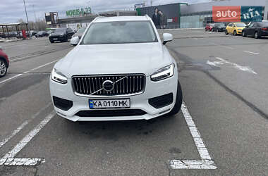 Позашляховик / Кросовер Volvo XC90 2019 в  фото 17 Позашляховик / Кросовер Volvo XC90 2019 в