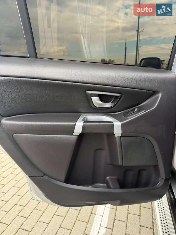 Внедорожник / Кроссовер Volvo XC90 2008 в Нововолынске фото 17 Внедорожник / Кроссовер Volvo XC90 2008 в Нововолынске