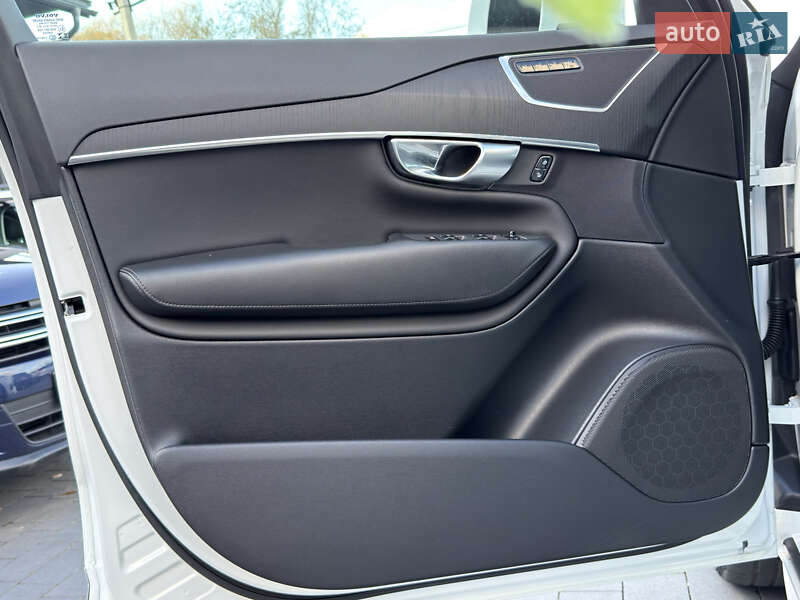 Внедорожник / Кроссовер Volvo XC90 2019 в Черновцах фото 51 Внедорожник / Кроссовер Volvo XC90 2019 в Черновцах