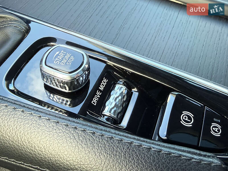 Внедорожник / Кроссовер Volvo XC90 2019 в Черновцах фото 46 Внедорожник / Кроссовер Volvo XC90 2019 в Черновцах