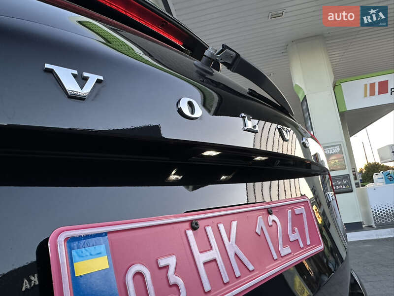 Внедорожник / Кроссовер Volvo XC90 2016 в Дрогобыче фото 137 Внедорожник / Кроссовер Volvo XC90 2016 в Дрогобыче