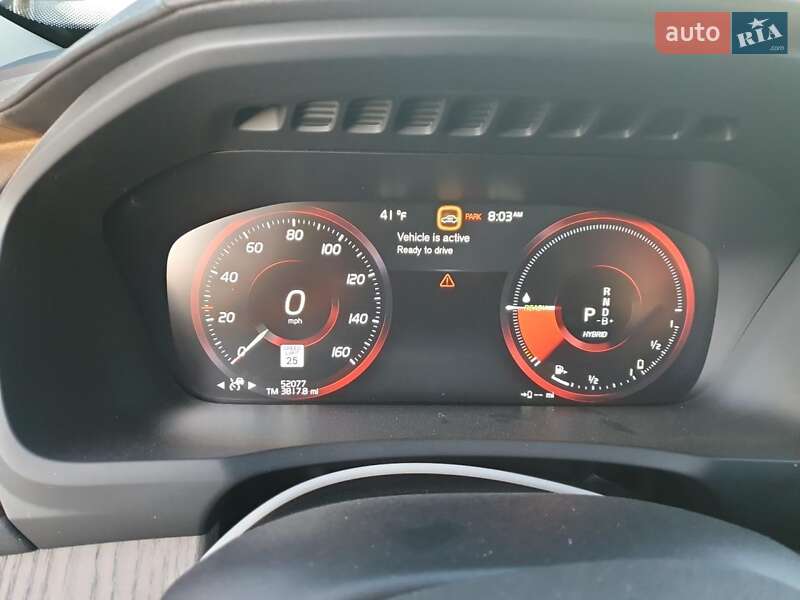 Внедорожник / Кроссовер Volvo XC90 2021 в Киеве