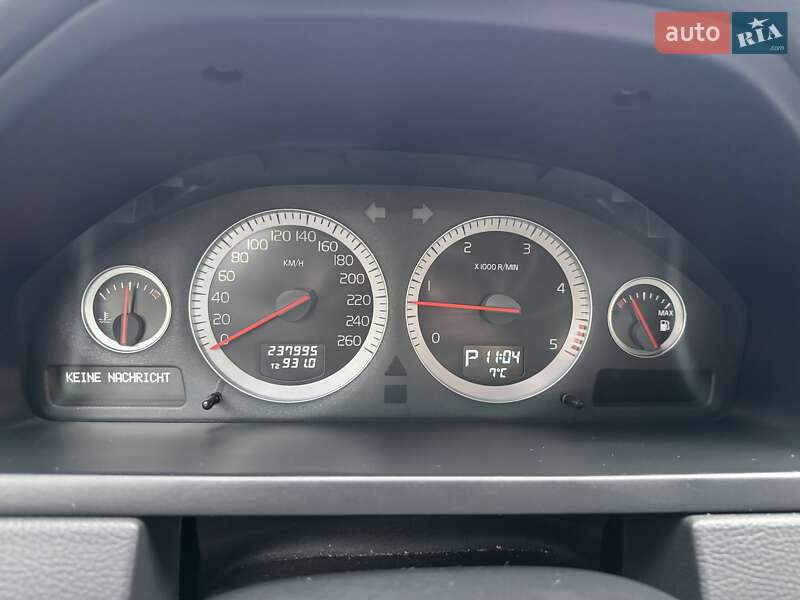 Внедорожник / Кроссовер Volvo XC90 2014 в Дубровице