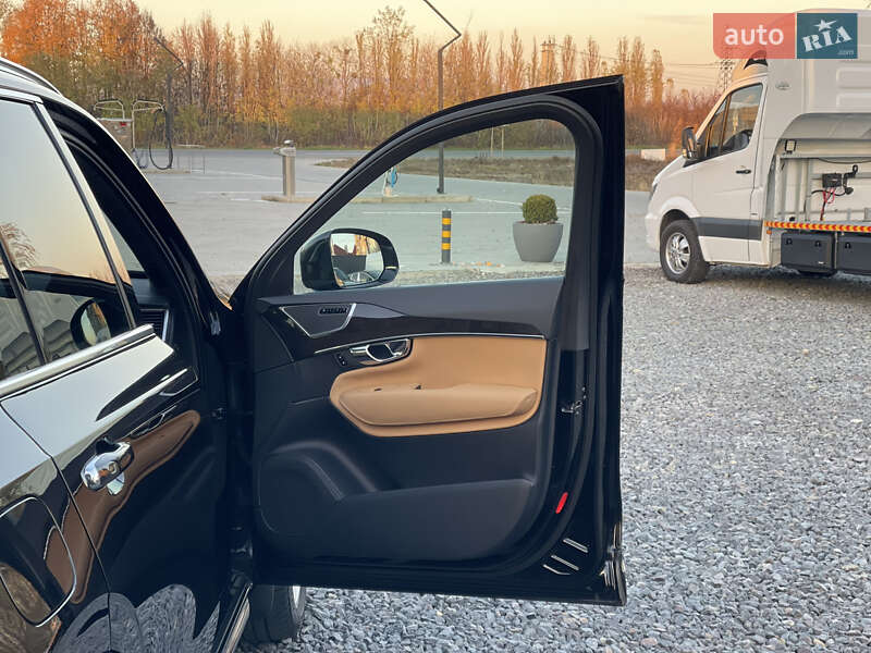 Позашляховик / Кросовер Volvo XC90 2016 в Чернівцях фото 31 Позашляховик / Кросовер Volvo XC90 2016 в Чернівцях