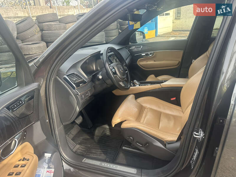 Позашляховик / Кросовер Volvo XC90 2020 в Києві