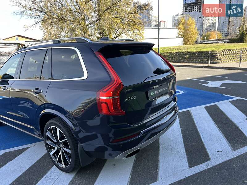 Внедорожник / Кроссовер Volvo XC90 2019 в Киеве