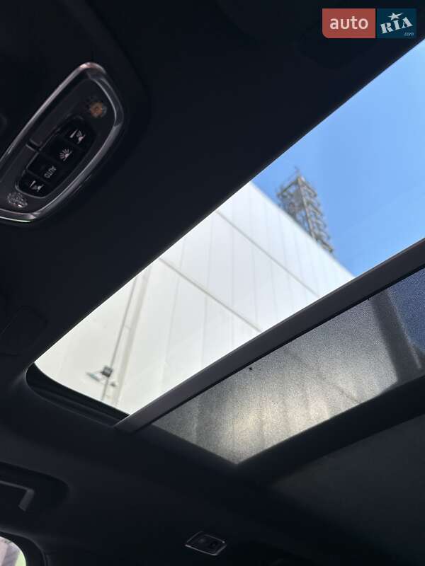 Внедорожник / Кроссовер Volvo XC90 2016 в Киеве