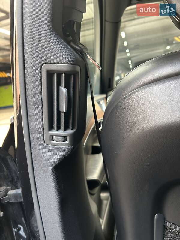 Внедорожник / Кроссовер Volvo XC90 2016 в Киеве