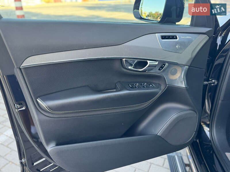Внедорожник / Кроссовер Volvo XC90 2016 в Киеве фото 16 Внедорожник / Кроссовер Volvo XC90 2016 в Киеве