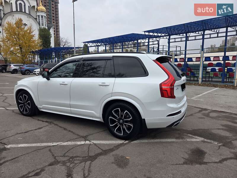 Внедорожник / Кроссовер Volvo XC90 2020 в Киеве