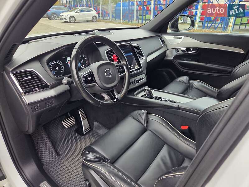 Внедорожник / Кроссовер Volvo XC90 2020 в Киеве