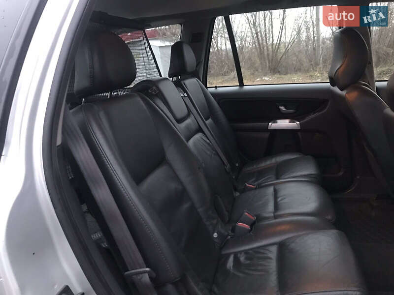 Внедорожник / Кроссовер Volvo XC90 2004 в Киеве