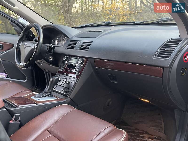 Внедорожник / Кроссовер Volvo XC90 2012 в Радивилове