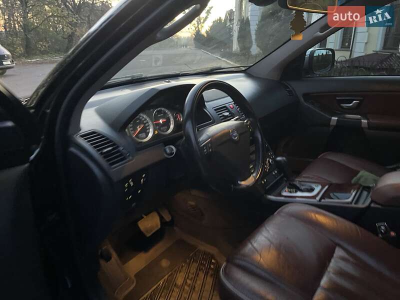 Внедорожник / Кроссовер Volvo XC90 2012 в Радивилове