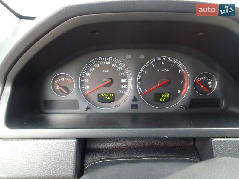 Позашляховик / Кросовер Volvo XC90 2010 в Калуші фото 7 Позашляховик / Кросовер Volvo XC90 2010 в Калуші